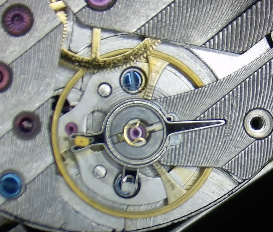 Balancier — pivot d’impulsion et fourche